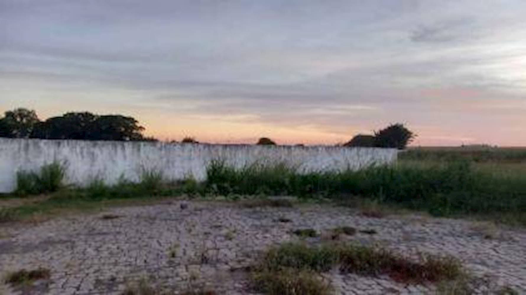 Foto 8 de 12: Terreno em leilão em Santa Maria - RS — Terreno no  Condomínio Alexandria - Santa Maria/RS