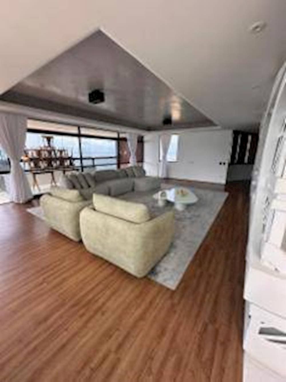 Foto 5 de 32: Apartamento em leilão em Jaboatão Dos Guararapes - PE — Apartamento em Piedade - Jaboatão Dos Guararapes/PE