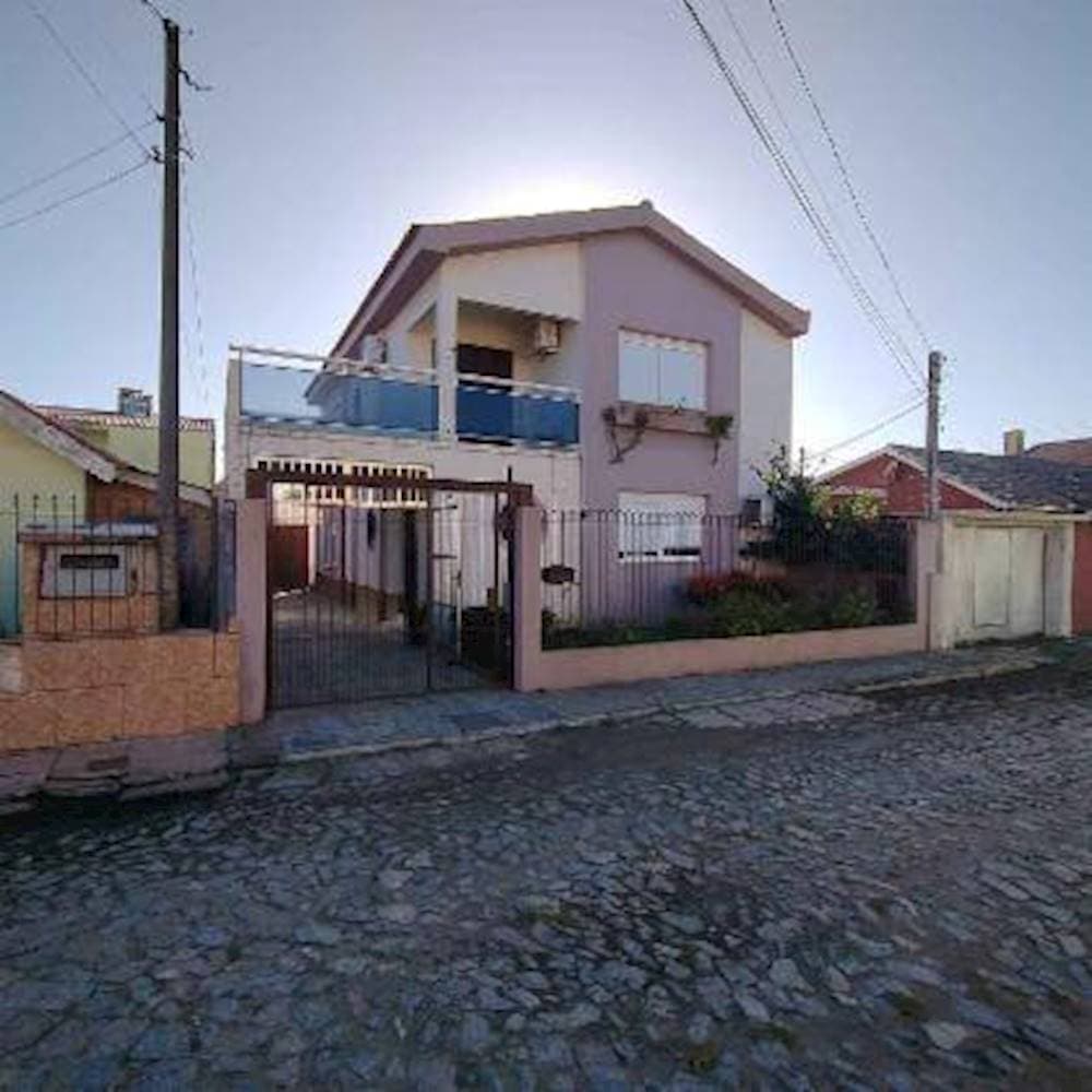 Foto 2 de 12: Casa em leilão em Pelotas - RS — Casa em Três Vendas - Pelotas/RS