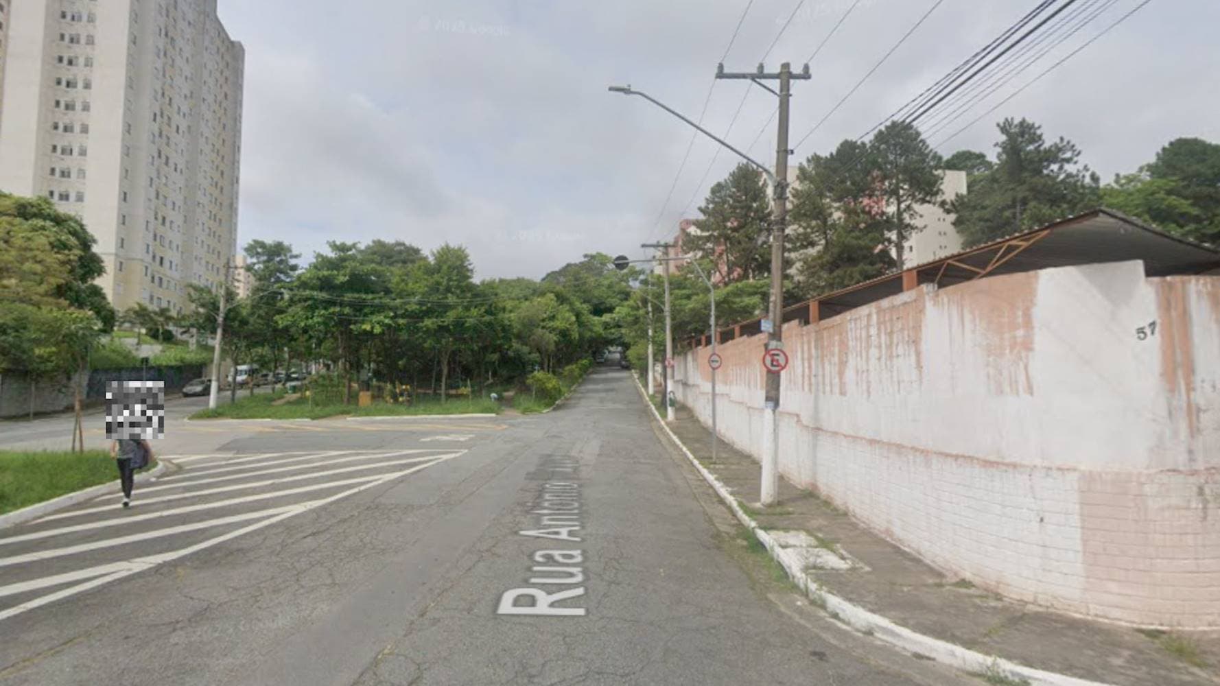 Foto 4 de 4: Apartamento em leilão em São Paulo - SP — Apartamento no "Edifício Jasmin"- Barro Branco - São Paulo/SP