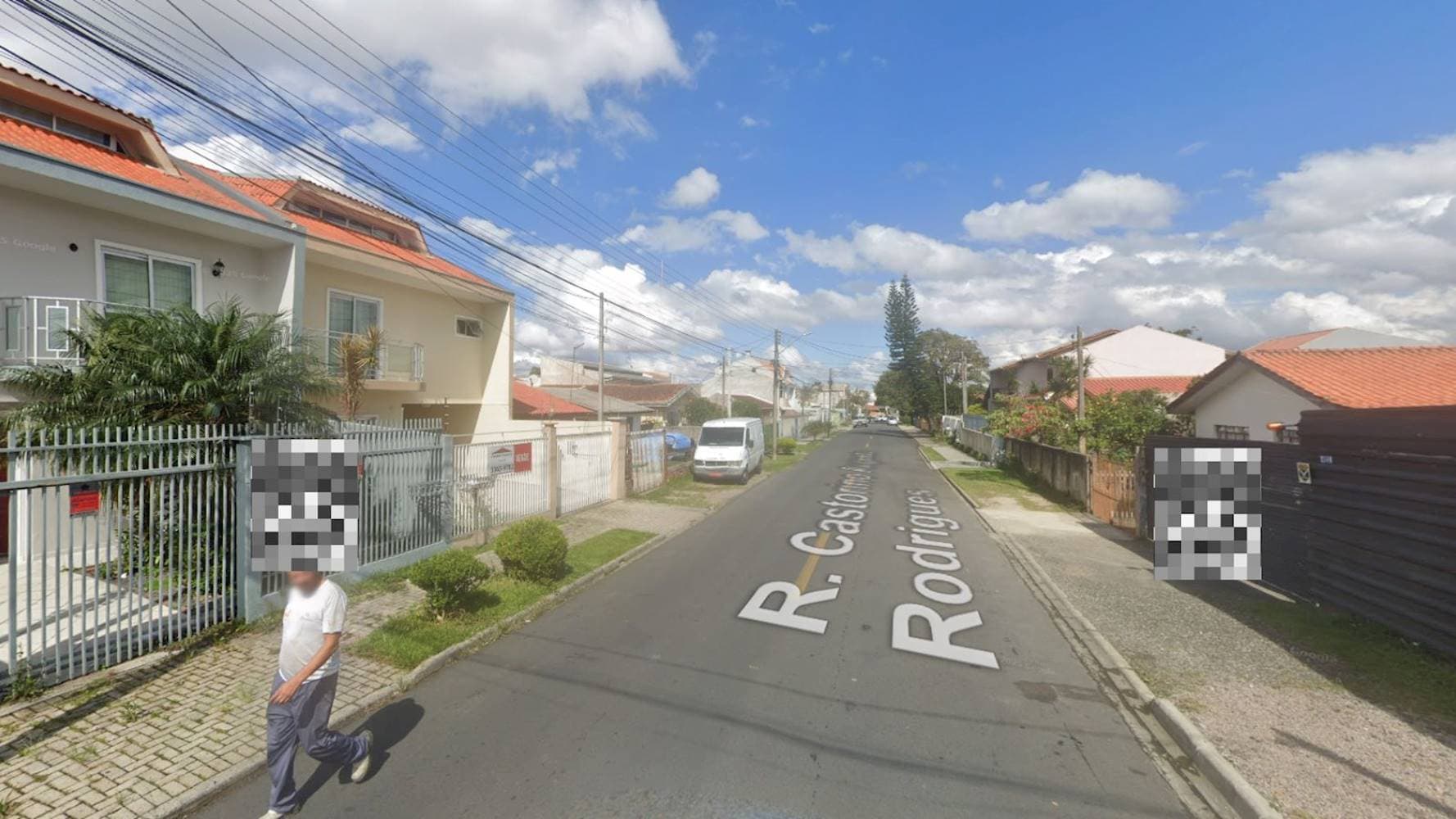 Foto 5 de 6: Casa em leilão em Curitiba - PR — Casa no Bairro Cajuru - Curitiba/PR