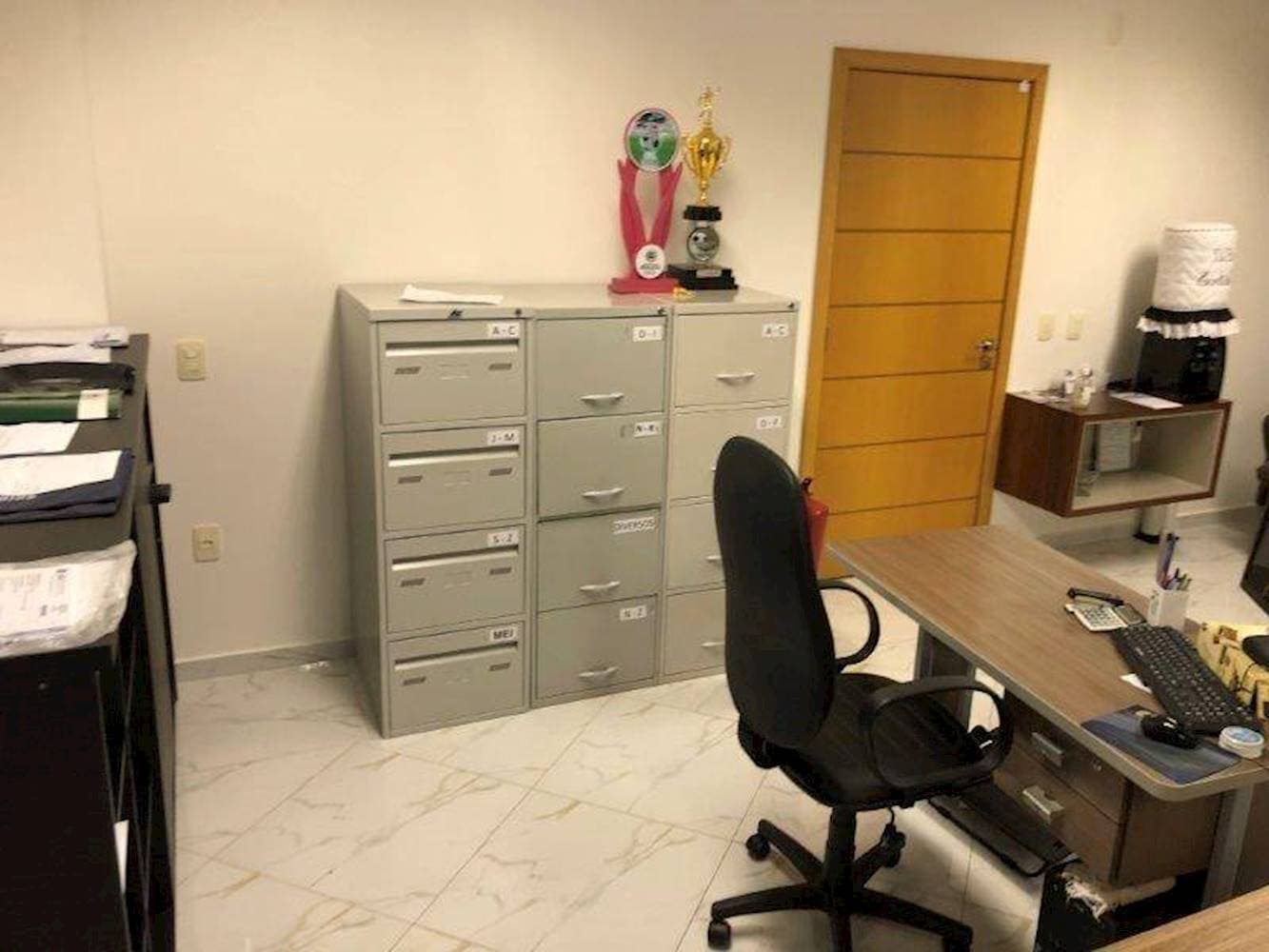 Foto 8 de 14: Comercial em leilão em Realeza - PR — Sala Comercial no Centro de Realeza/PR