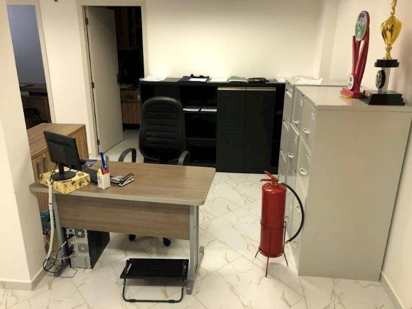 Foto 12 de 14: Comercial em leilão em Realeza - PR — Sala Comercial no Centro de Realeza/PR