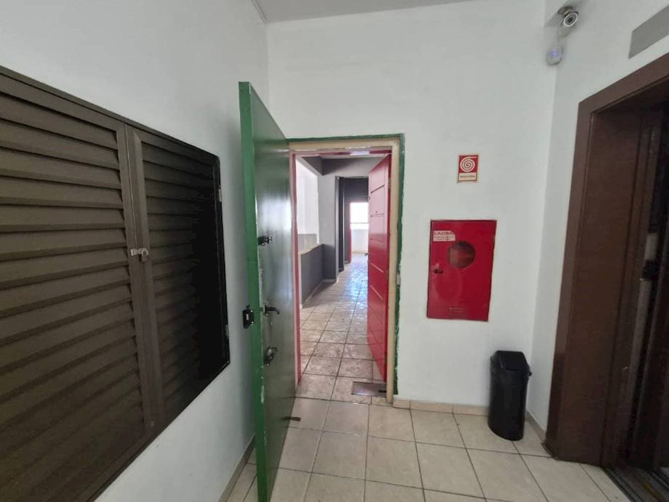 Foto 4 de 16: Comercial em leilão em São Paulo - SP — Sala Comercial no Centro - São Paulo/SP