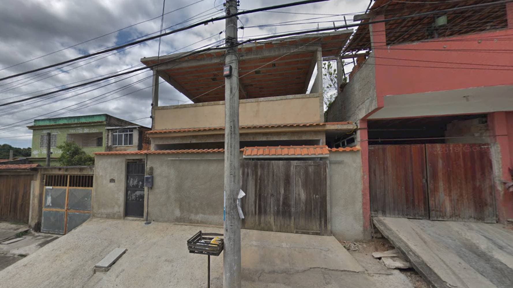 Foto 2 de 5: Casa em leilão em São Gonçalo - RJ — Casa (2º Pavimento) no Jardim Nossa Senhora Auxiliadora em São Gonçalo/RJ