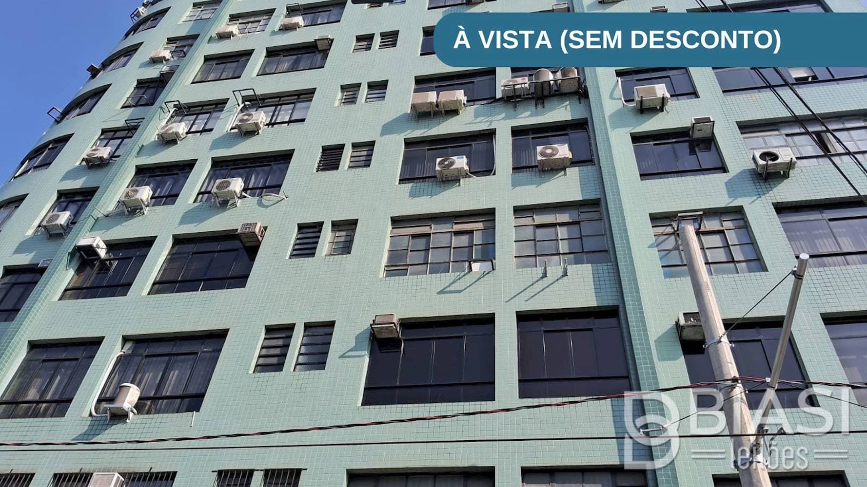 Foto 1 de 6: Comercial em leilão em Santos - SP — Sala Comercial no Centro de Santos/SP