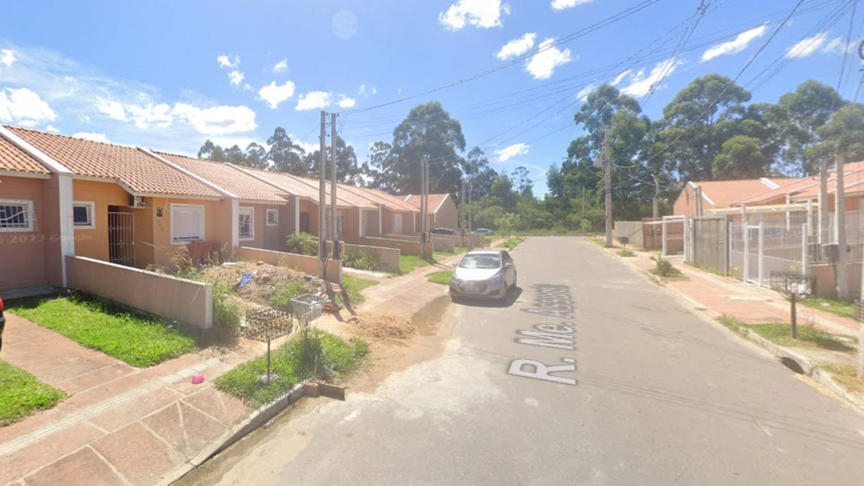 Foto 4 de 5: Casa em leilão em Porto Alegre - RS — Casa em Restinga - Porto Alegre/RS