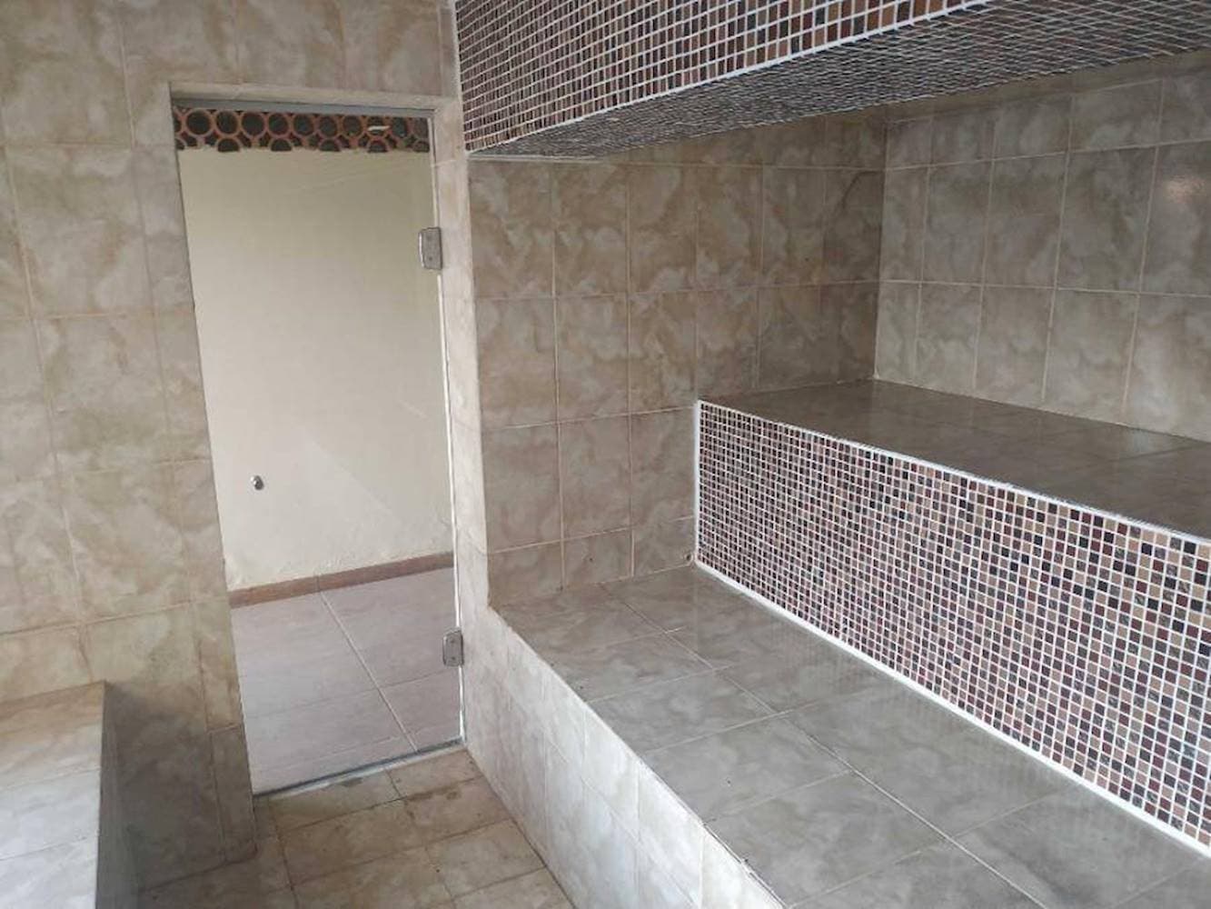 Foto 38 de 45: Casa em leilão em Cuiabá - MT — Casa no Jardim Mariana - Cuiabá/MT