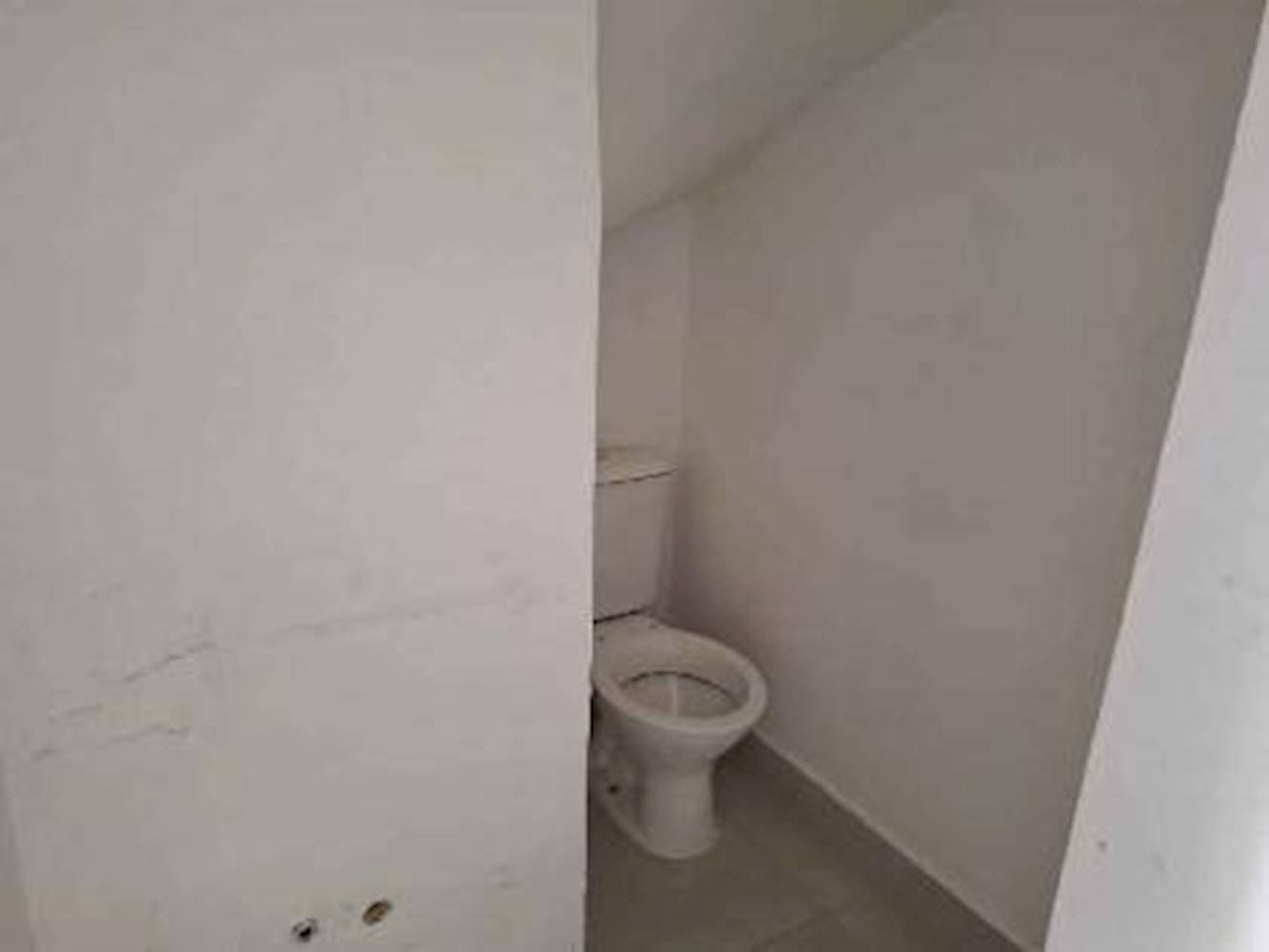 Foto 8 de 11: Casa em leilão em Guarujá - SP — Casa em Vicente De Carvalho - Guarujá/SP