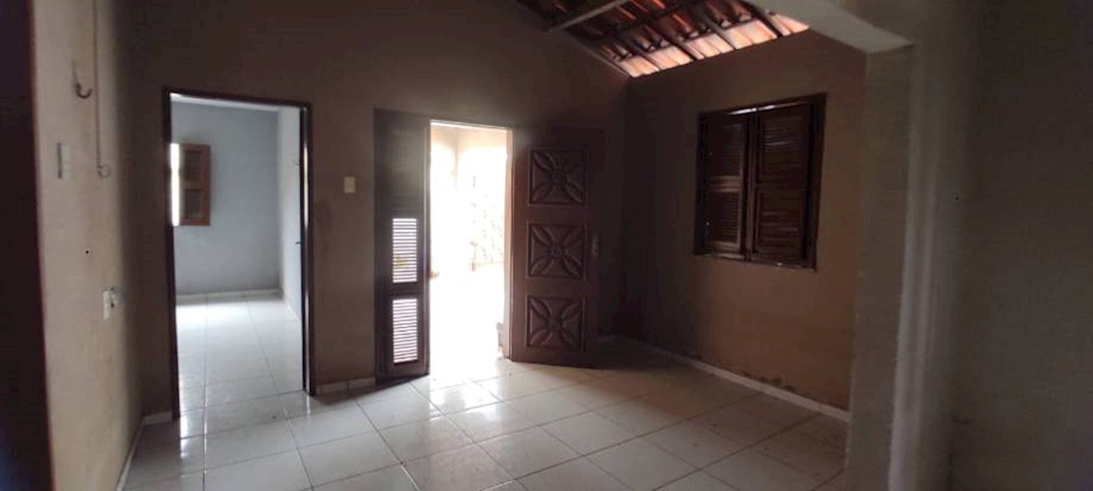 Foto 6 de 15: Casa em leilão em Fortaleza - CE — Casa em Guajeru - Fortaleza/CE