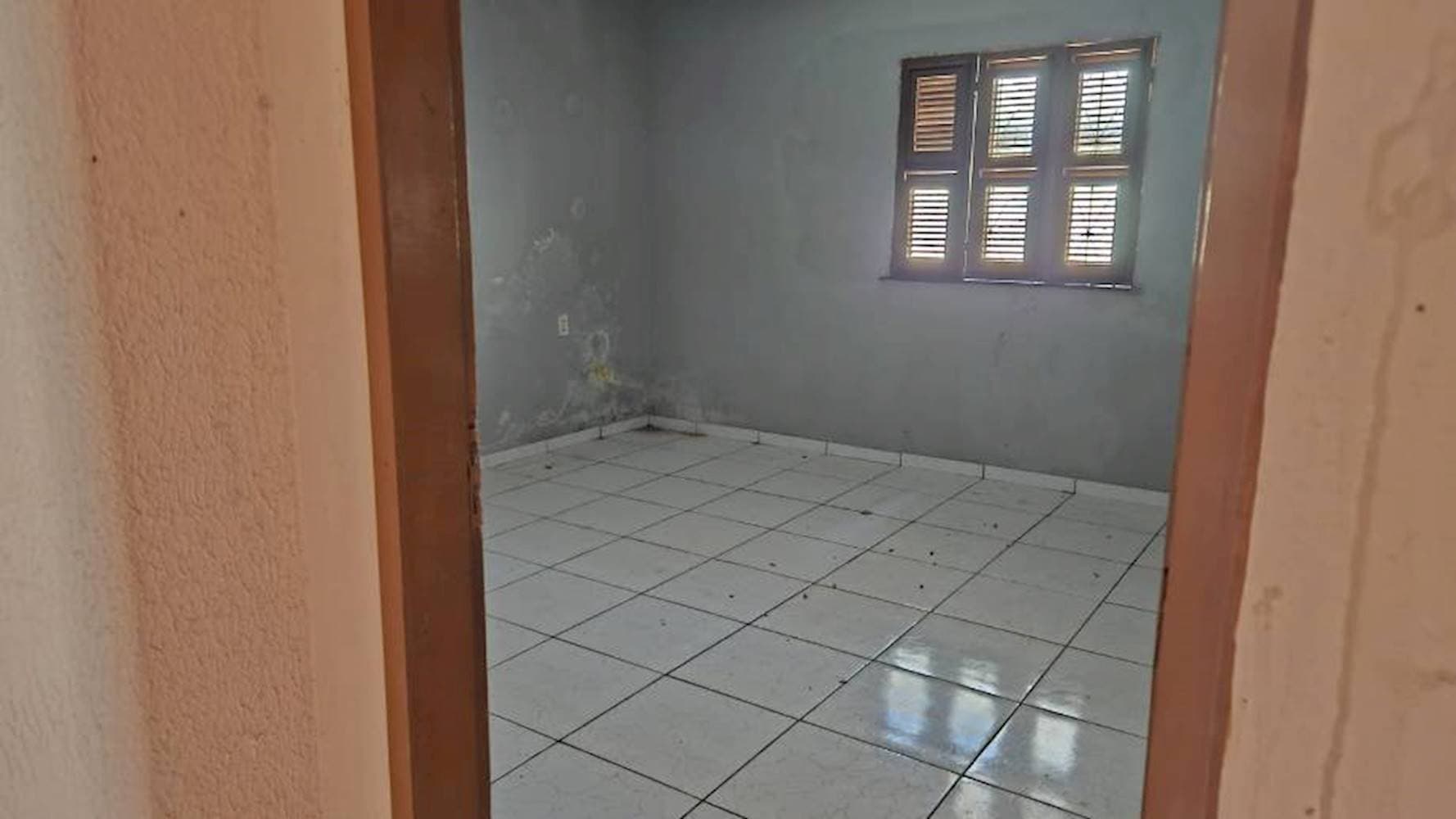 Foto 13 de 15: Casa em leilão em Fortaleza - CE — Casa em Guajeru - Fortaleza/CE