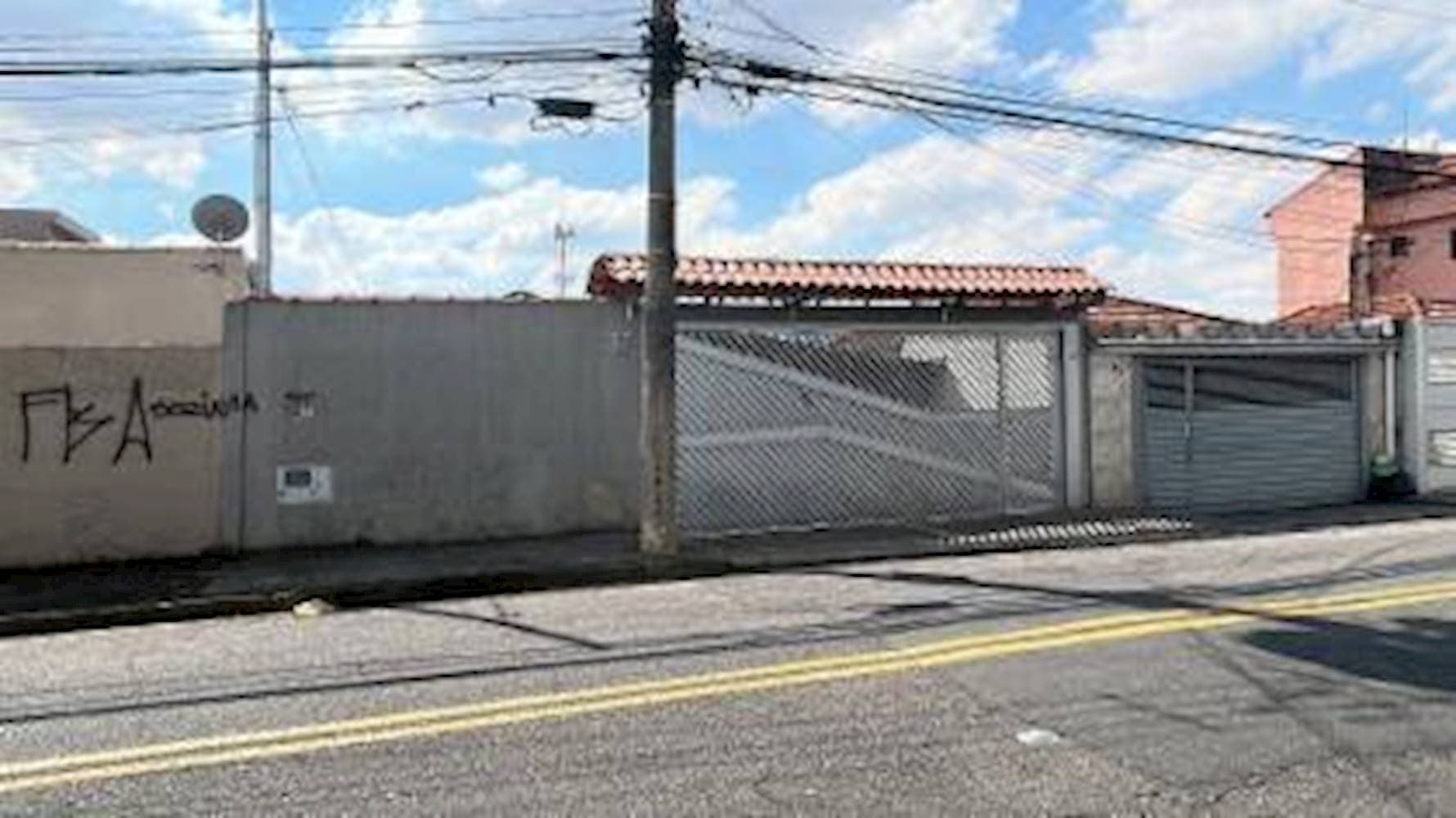 Foto 1 de 4: Casa em leilão em São Bernardo Do Campo - SP — Casa em Independência - São Bernardo do Campo/SP