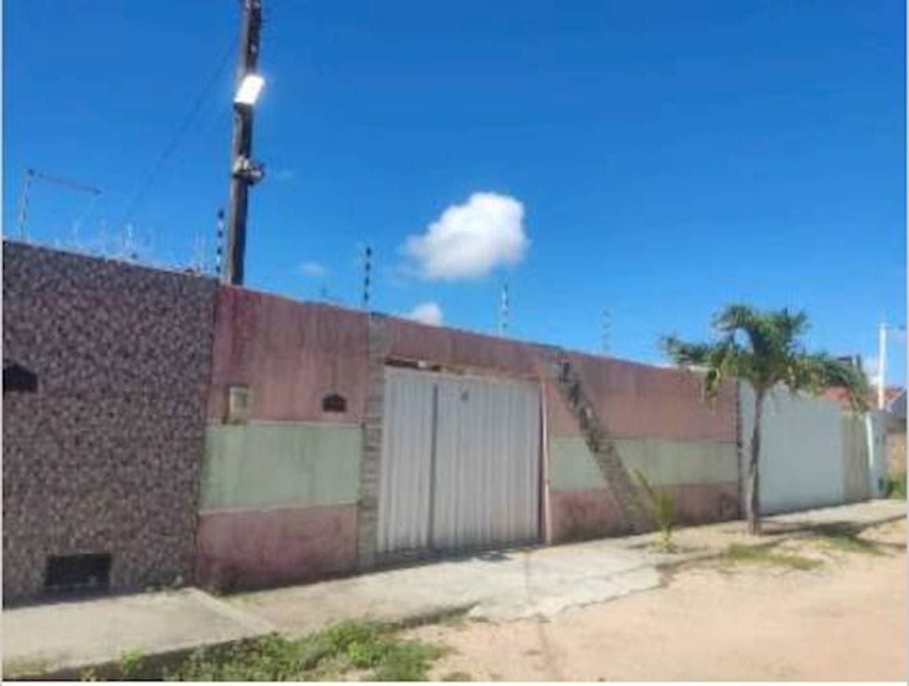 Foto 3 de 3: Casa em leilão em São Gonçalo Do Amarante - RN — Casa em Jardins - São Gonçalo Do Amarante/RN