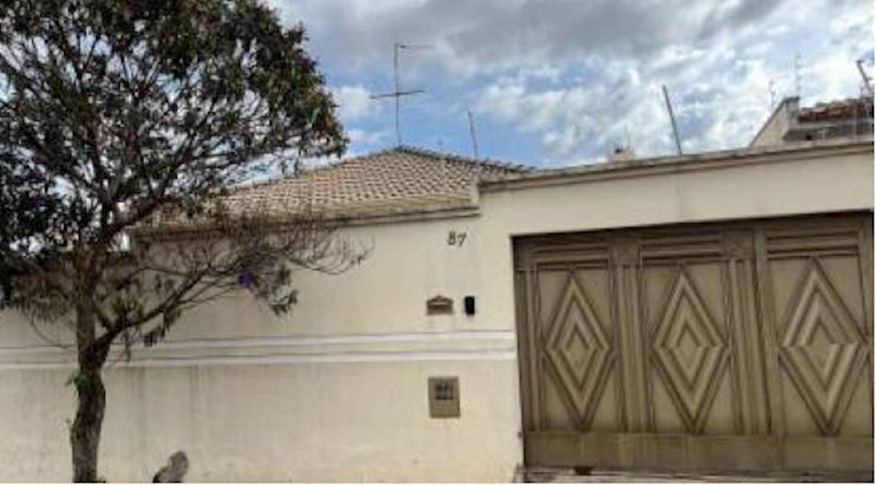 Foto 4 de 4: Casa em leilão em Araraquara - SP — Casa em Laurini - Araraquara/SP