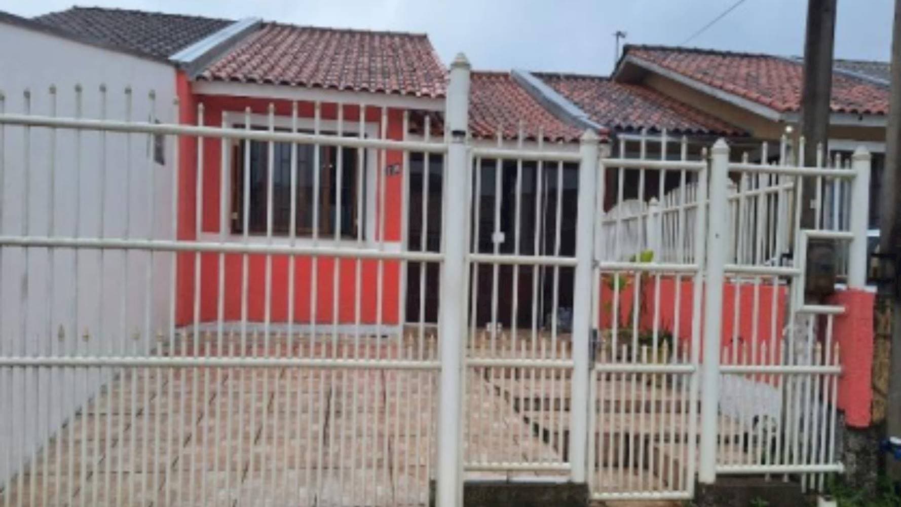 Foto 1 de 8: Casa em leilão em Cachoeirinha - RS — Casa no Bairro Morada do Bosque - Cachoeirinha/RS