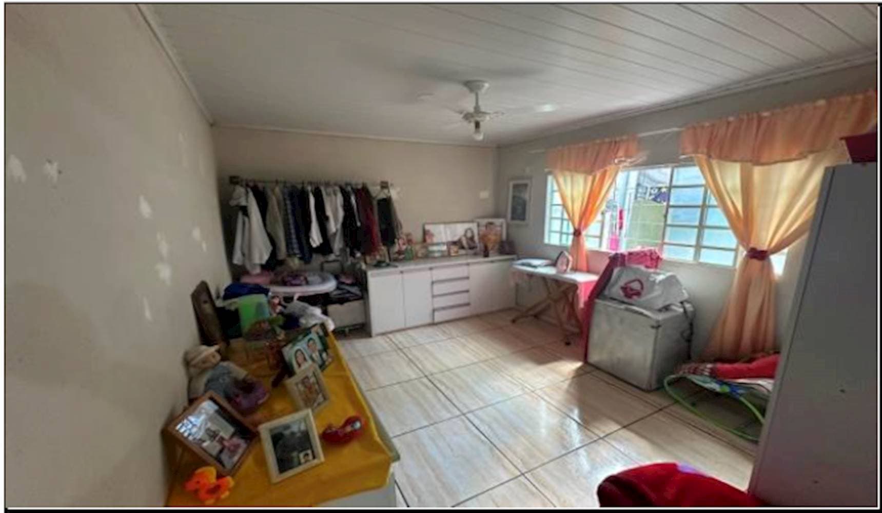 Foto 10 de 16: Casa em leilão em Londrina - PR — Casa em Gleba Jacutinga  - Londrina/PR
