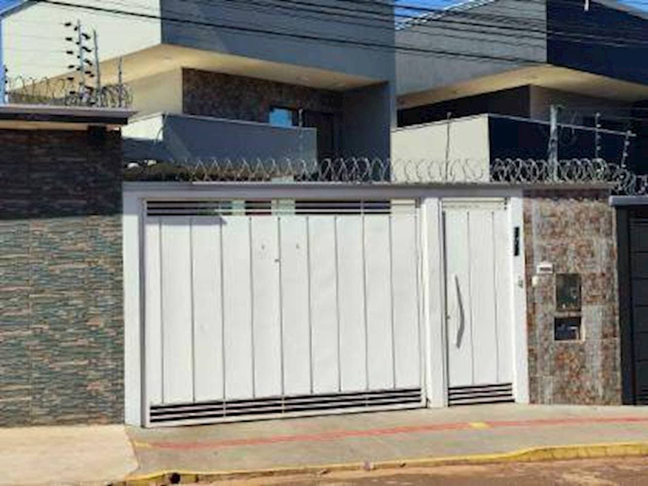 Foto 1 de 3: Casa em leilão em Campo Grande - MS — Casa no Condomínio Residencial Japão - Jockey Club - Campo Grande/MS