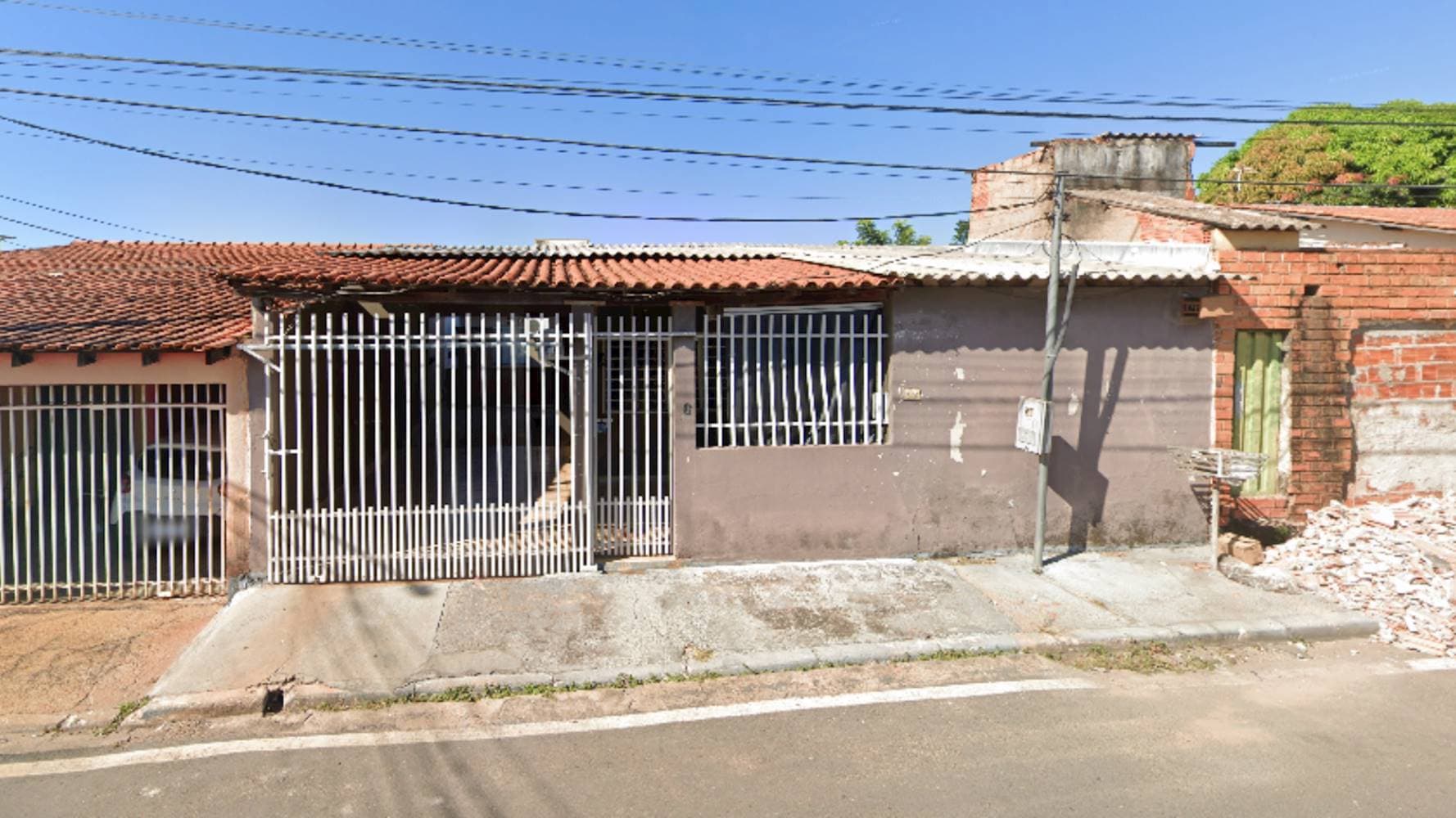 Foto 2 de 5: Casa em leilão em Várzea Grande - MT — Casa no Centro Sul em Várzea Grande/MT