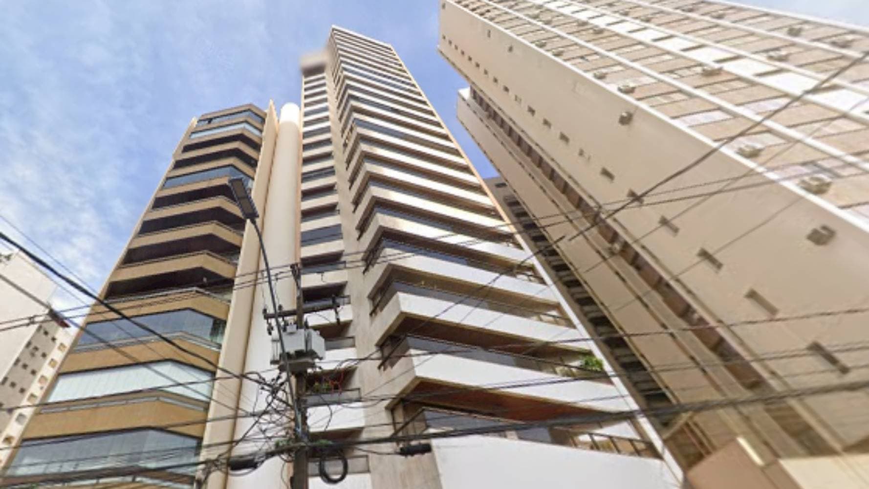 Foto 3 de 8: Apartamento em leilão em Londrina - PR — Apartamento no "Condomínio Edifício Imperatriz" - Centro - Londrina/PR