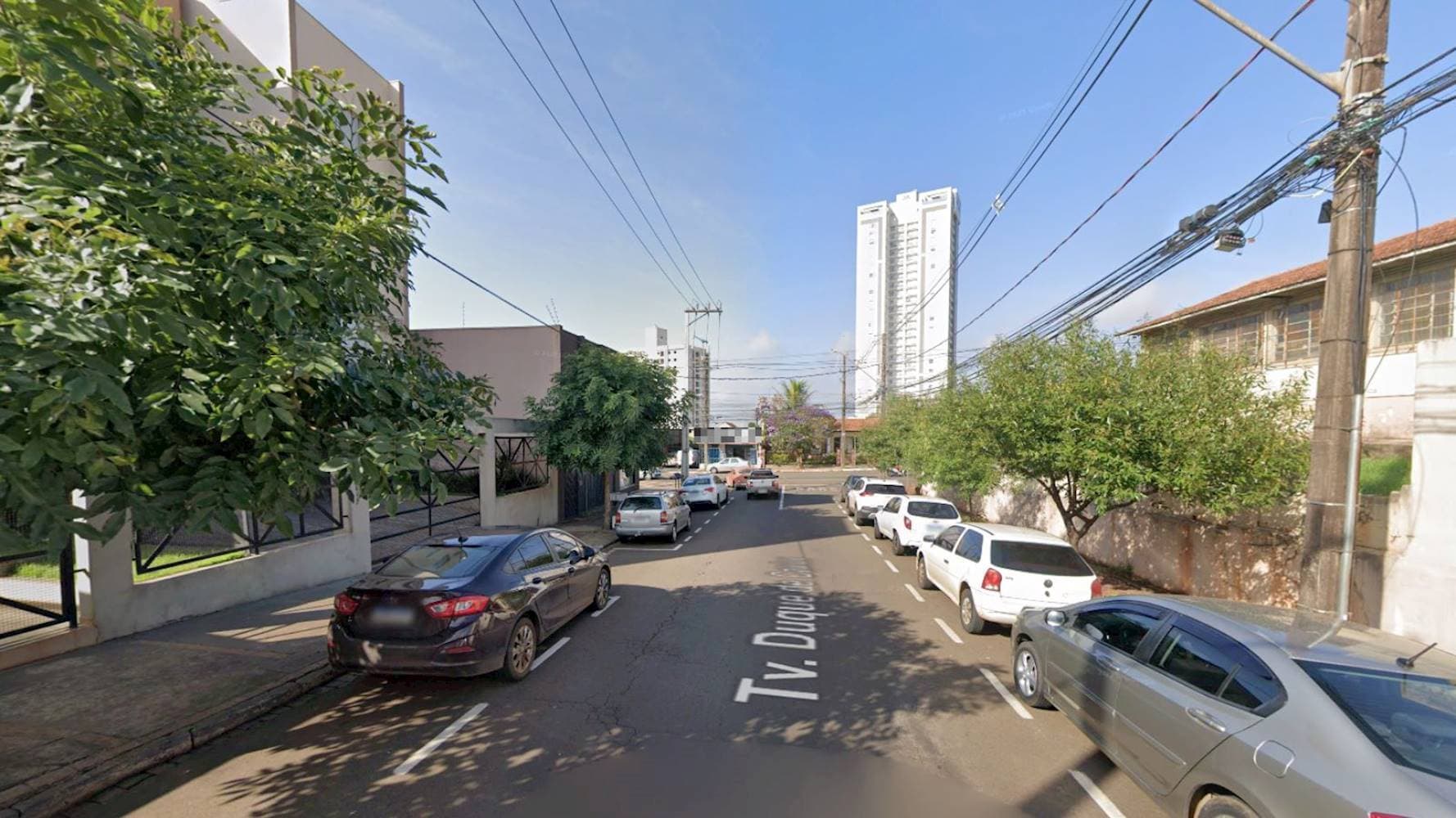 Foto 6 de 6: Apartamento em leilão em Cambé - PR — Apartamento no "Condomínio Residencial San Marino" - Centro - Cambé/PR