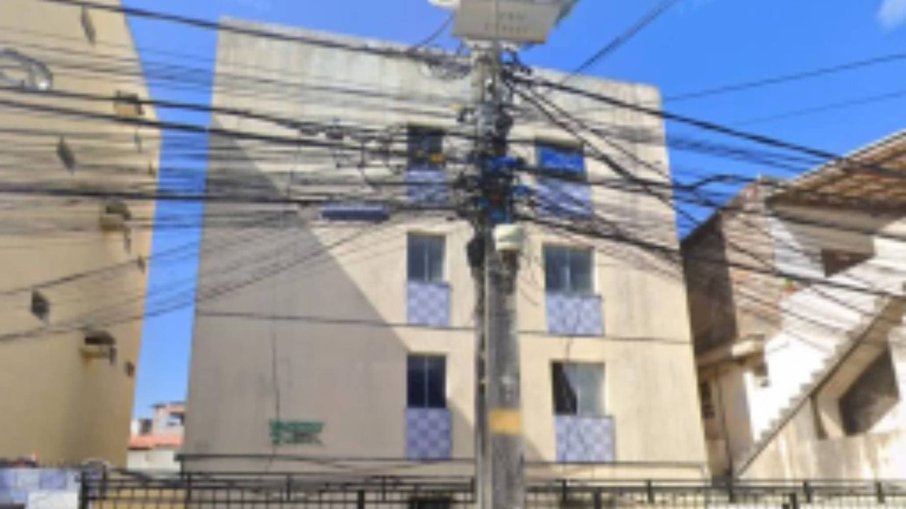 Foto 2 de 5: Apartamento em leilão em Salvador - BA — Apartamento no "Condomínio Residencial Tardes de Itapuã" - Itapuã - Salvador/BA