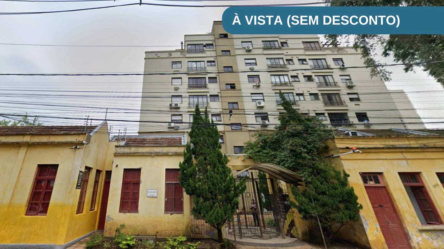 Foto 1 de 5: Apartamento em leilão em Porto Alegre - RS — Apartamento no "Edifício Pateo Lisboa" - São Geraldo - Porto Alegre/RS