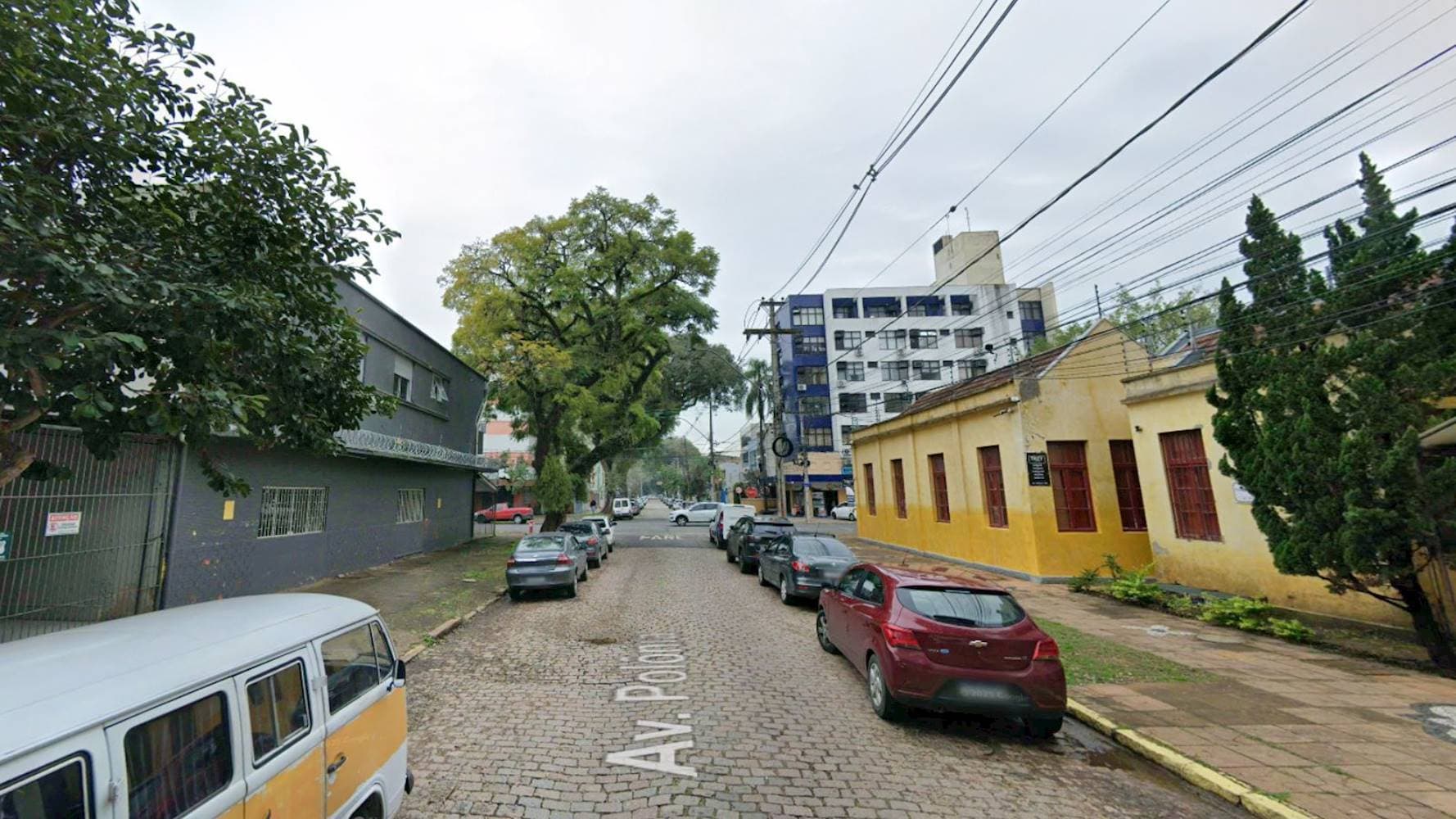Foto 4 de 5: Apartamento em leilão em Porto Alegre - RS — Apartamento no "Edifício Pateo Lisboa" - São Geraldo - Porto Alegre/RS