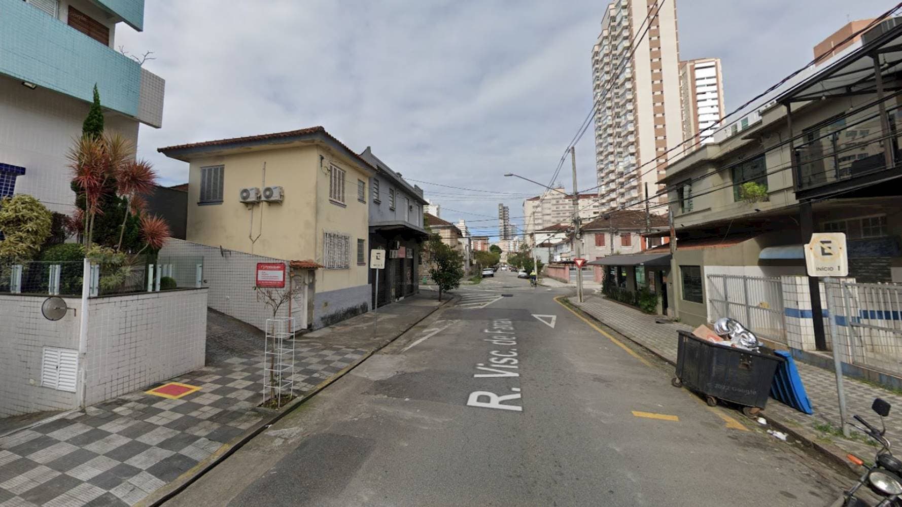 Foto 5 de 5: Apartamento em leilão em Santos - SP — Apartamento no "Condomínio Residencial Abrolhos" - Campo Grande - Santos/SP