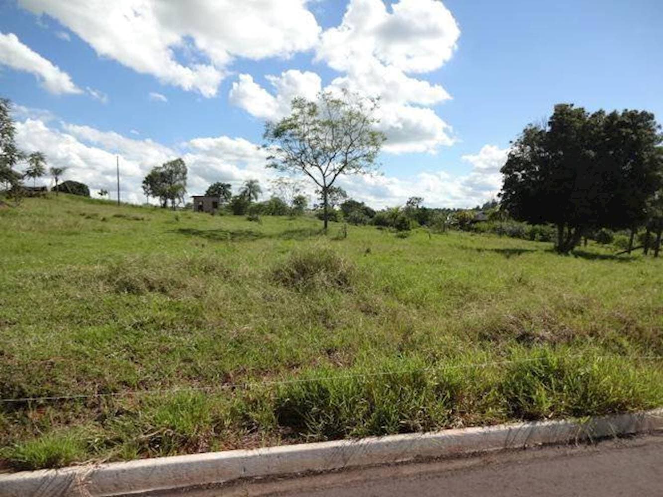 Foto 4 de 18: Terreno em leilão em Pérola - PR — Terreno no Parque Residencial Viva - Pérola/PR