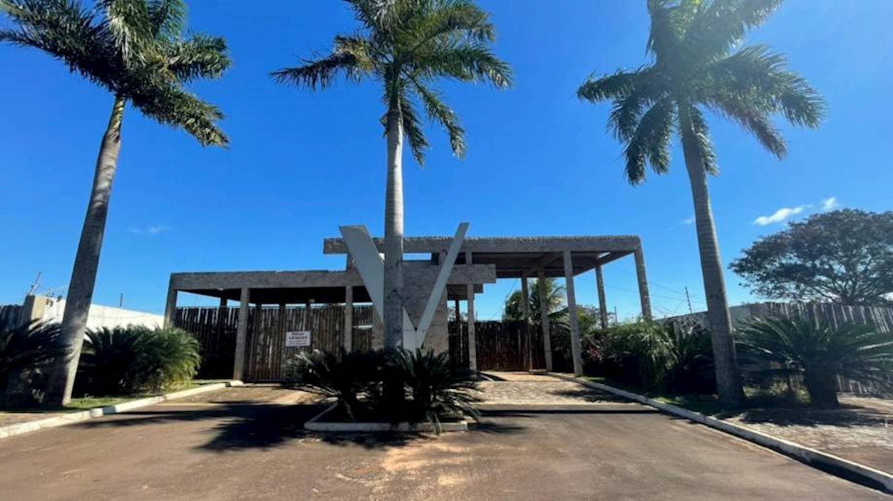 Foto 1 de 6: Terreno em leilão em Pérola - PR — Terreno em Pérola  - Pérola/PR