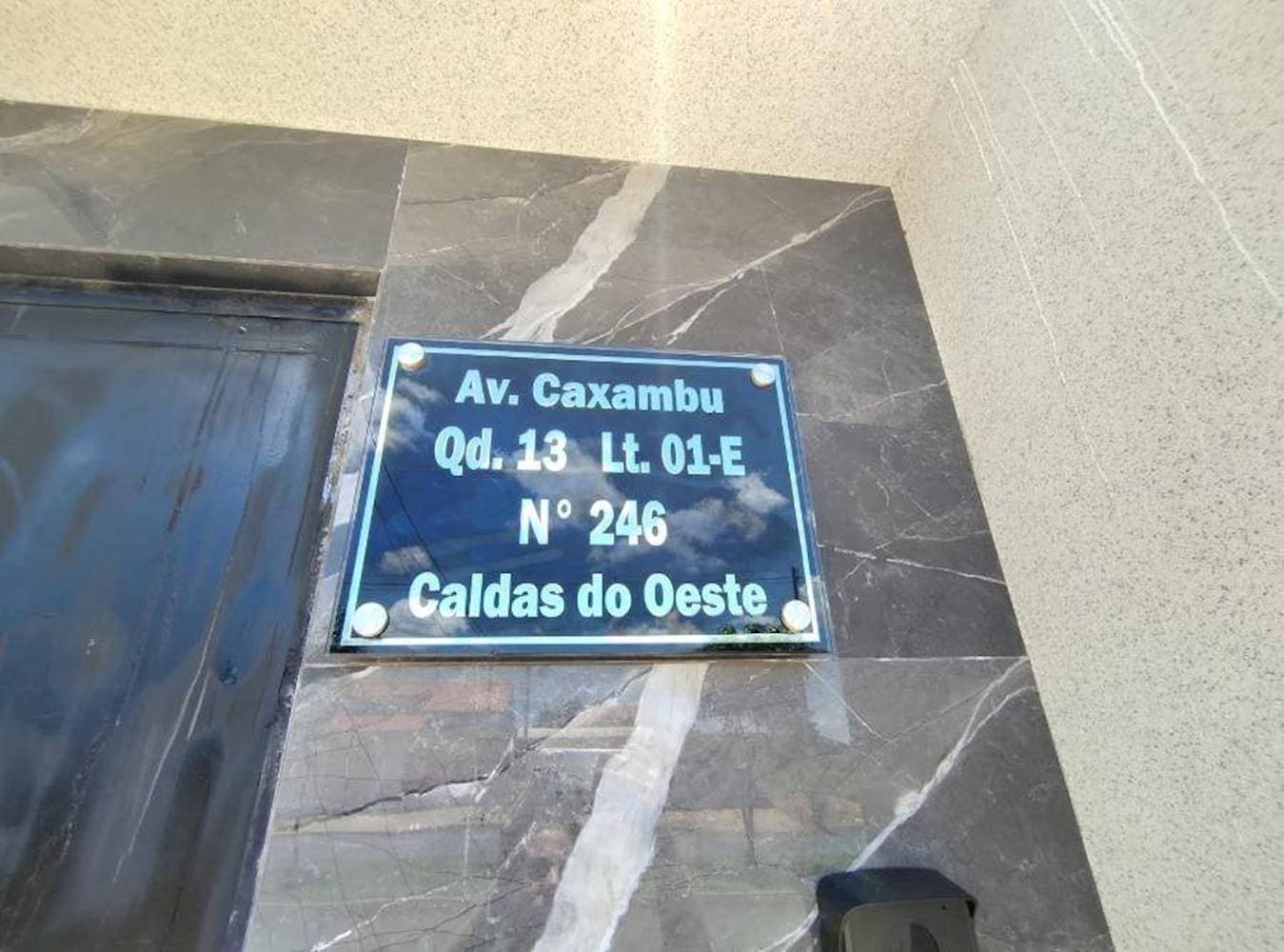 Foto 3 de 3: Casa em leilão em Caldas Novas - GO — Casa em Caldas Do Oeste - Caldas Novas/GO