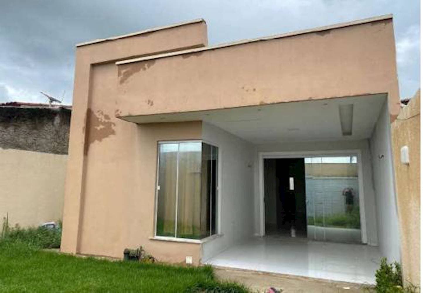 Foto 3 de 16: Casa em leilão em Camocim - CE — Casa na Cidade Com Deus - Camocim/CE