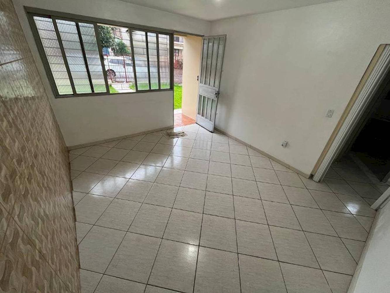 Foto 10 de 23: Casa em leilão em Santa Maria - RS — Casa em Juscelino Kubitschek em Santa Maria/RS