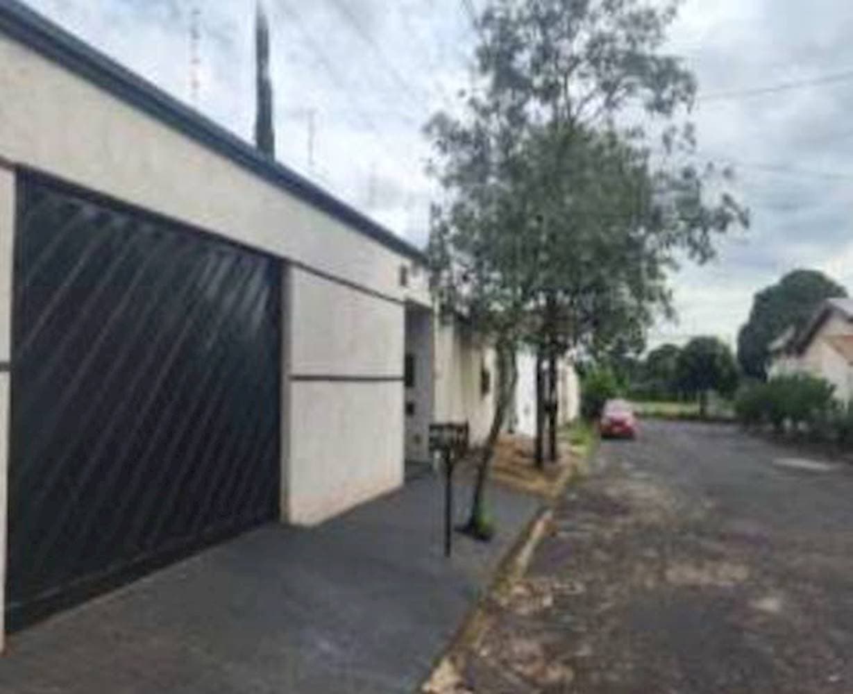 Foto 4 de 22: Casa em leilão em Uberlândia - MG — Casa no Jardim Das Palmeiras - Uberlândia/MG