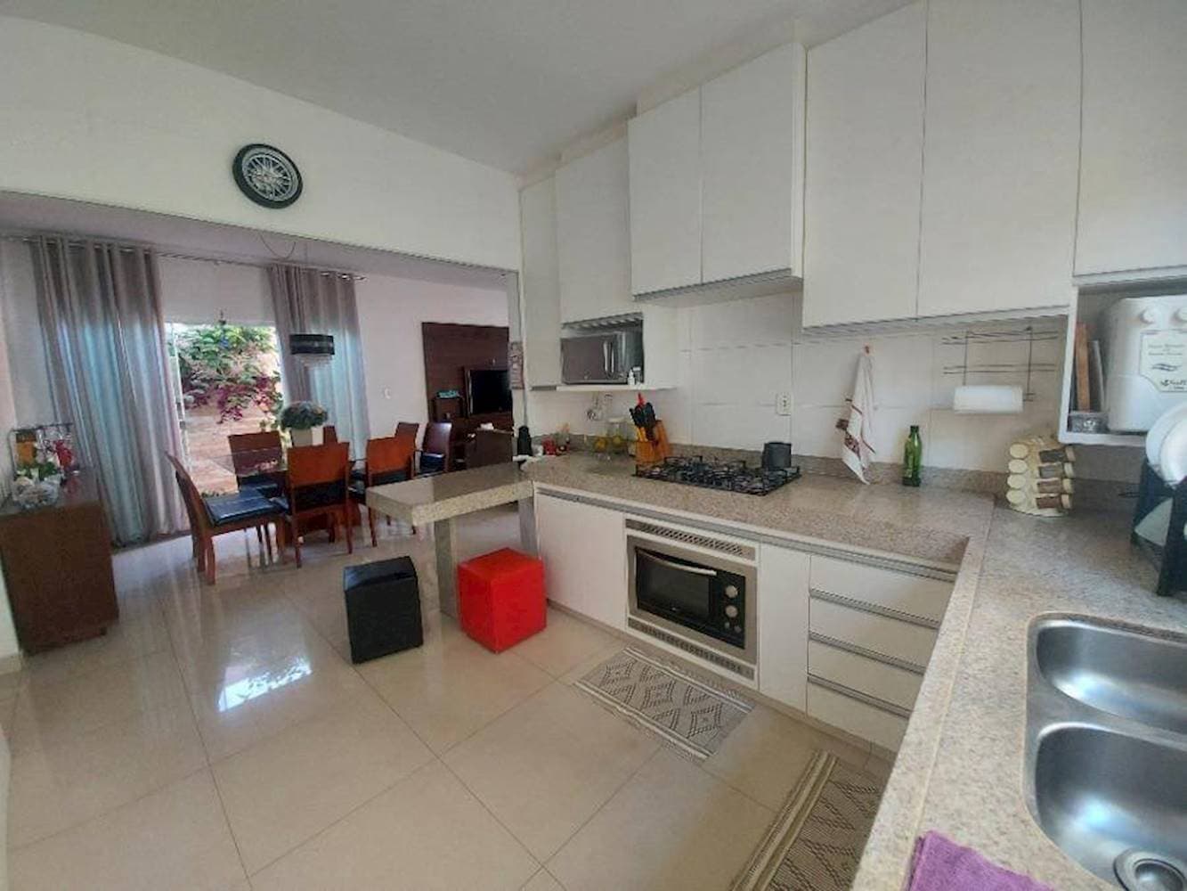 Foto 8 de 22: Casa em leilão em Uberlândia - MG — Casa no Jardim Das Palmeiras - Uberlândia/MG