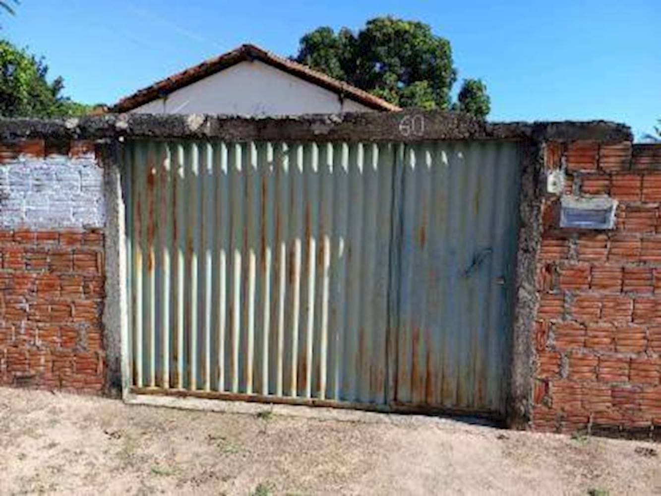 Foto 3 de 14: Casa em leilão em Urucuia - MG — Casa em Rutilante - Urucuia/MG