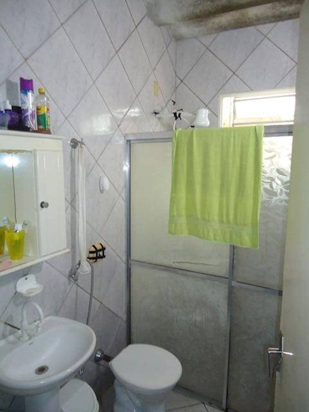 Foto 8 de 14: Casa em leilão em Jales - SP — Casa no Conjunto Habitacional Jardim Arapuã - Jales/SP
