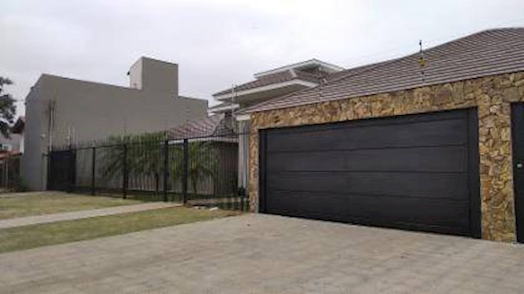 Foto 4 de 9: Casa em leilão em Dourados - MS — Casa na Vila Planalto - Dourados/MS