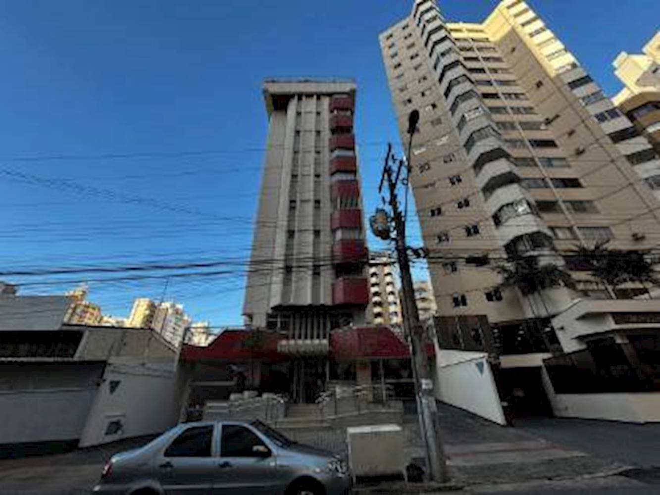 Foto 1 de 3: Apartamento em leilão em Goiânia - GO — Apartamento no Setor Bueno em Goiânia/GO