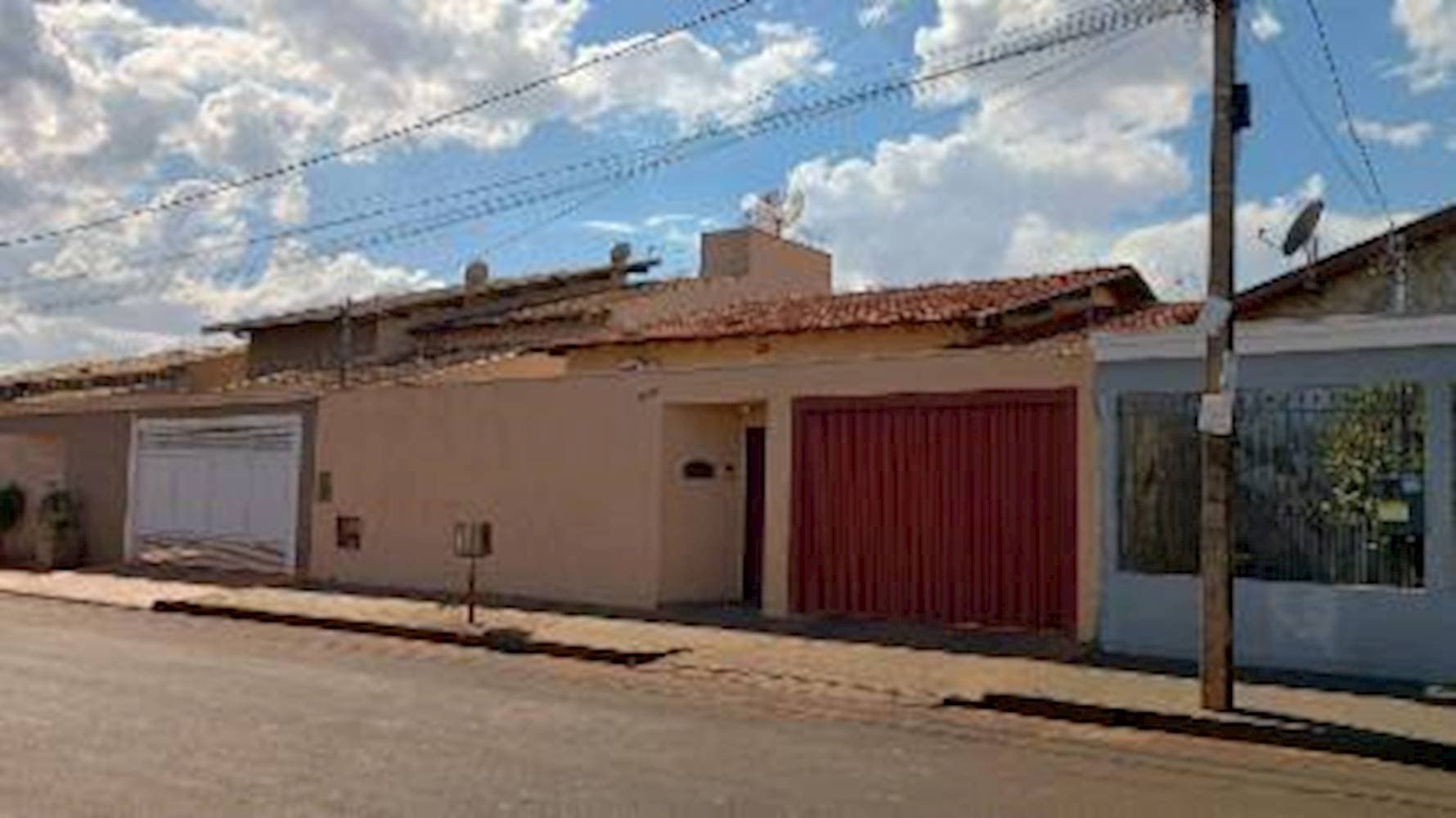 Foto 2 de 14: Casa em leilão em Frutal - MG — Casa em Ipê-amarelo - Frutal/MG