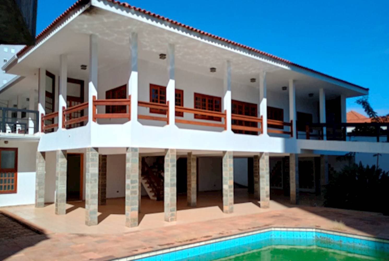 Foto 1 de 11: Casa em leilão em São Carlos - SP — Casa no Jardim São Carlos em São Carlos/SP