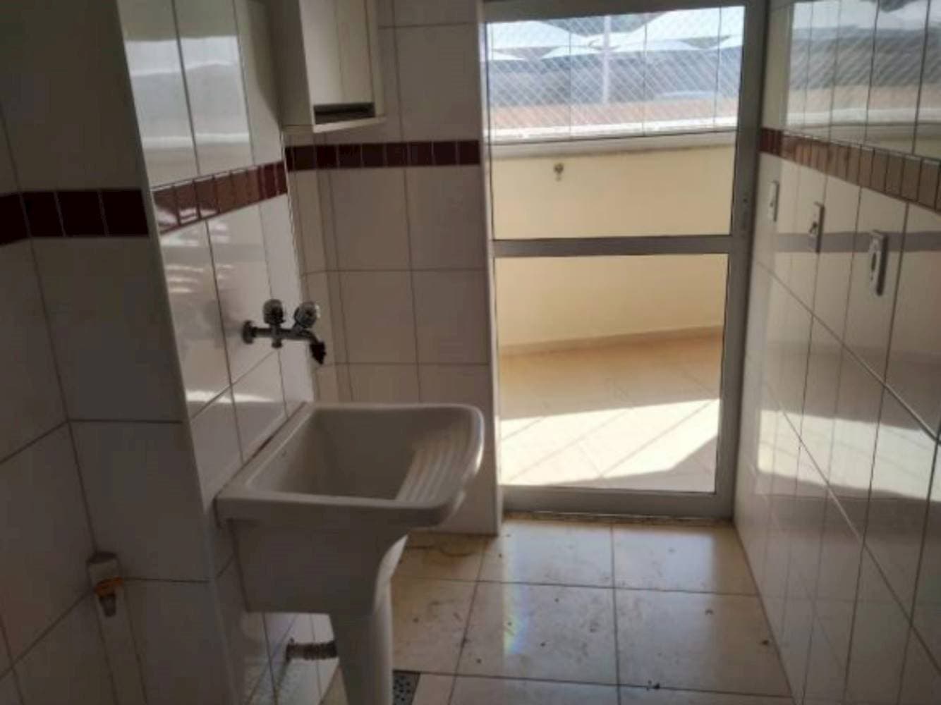 Foto 8 de 12: Apartamento em leilão em São Carlos - SP — Apartamento no Centro de São Carlos/SP (Apto. n° 13)