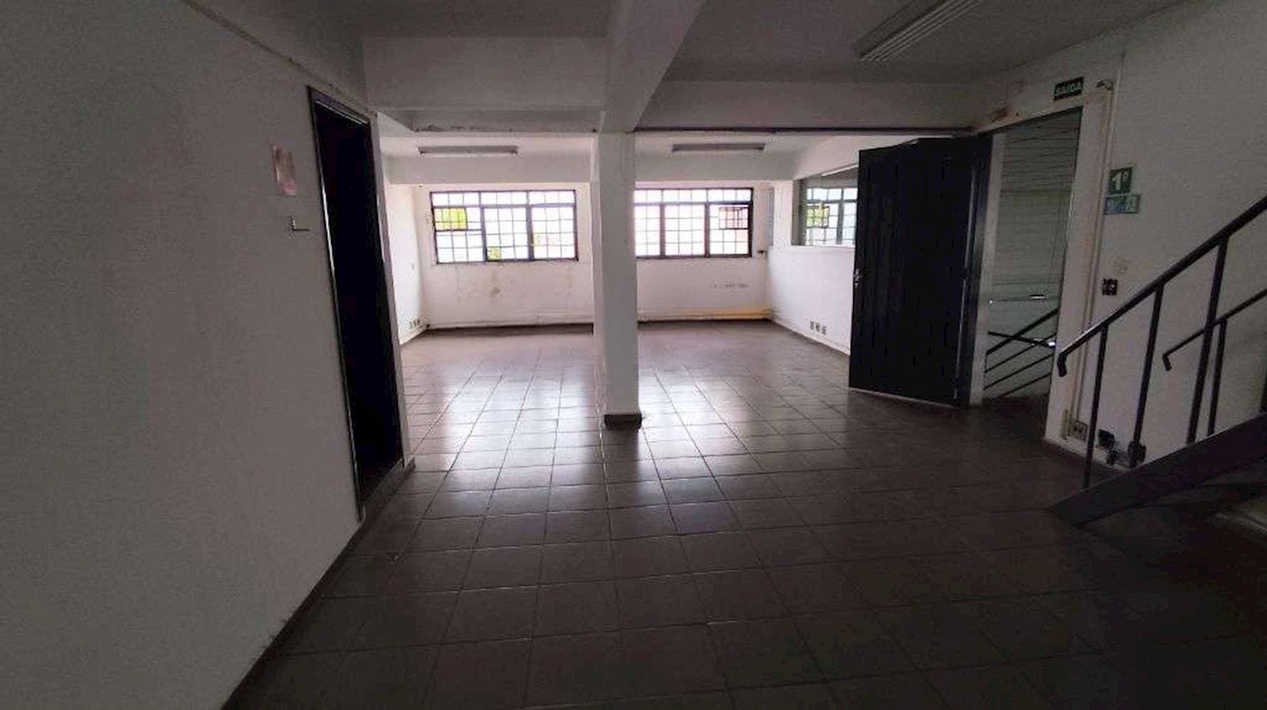 Foto 10 de 13: Comercial em leilão em São Carlos - SP — Galpão no Jardim Nova Santa Paula em São Carlos/SP
