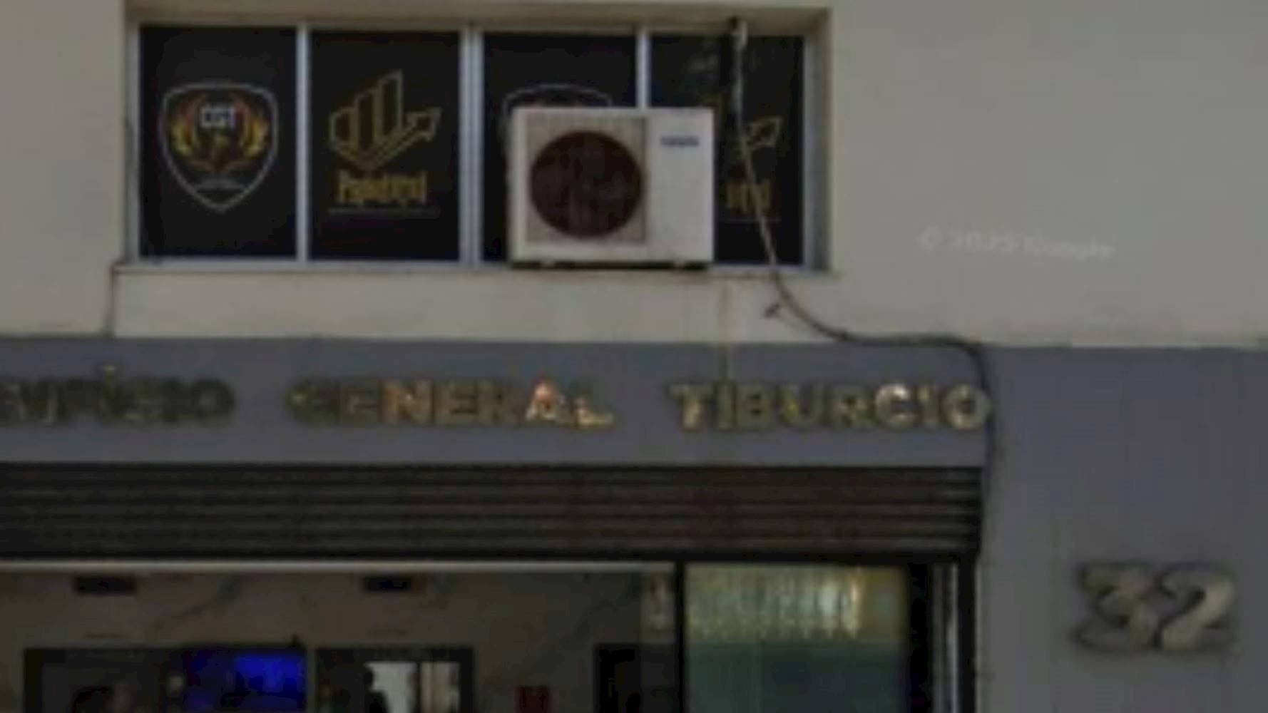 Foto 3 de 5: Comercial em leilão em Fortaleza - CE — Sala Comercial no "Edifício General Tibúrcio" - Centro - Fortaleza/CE