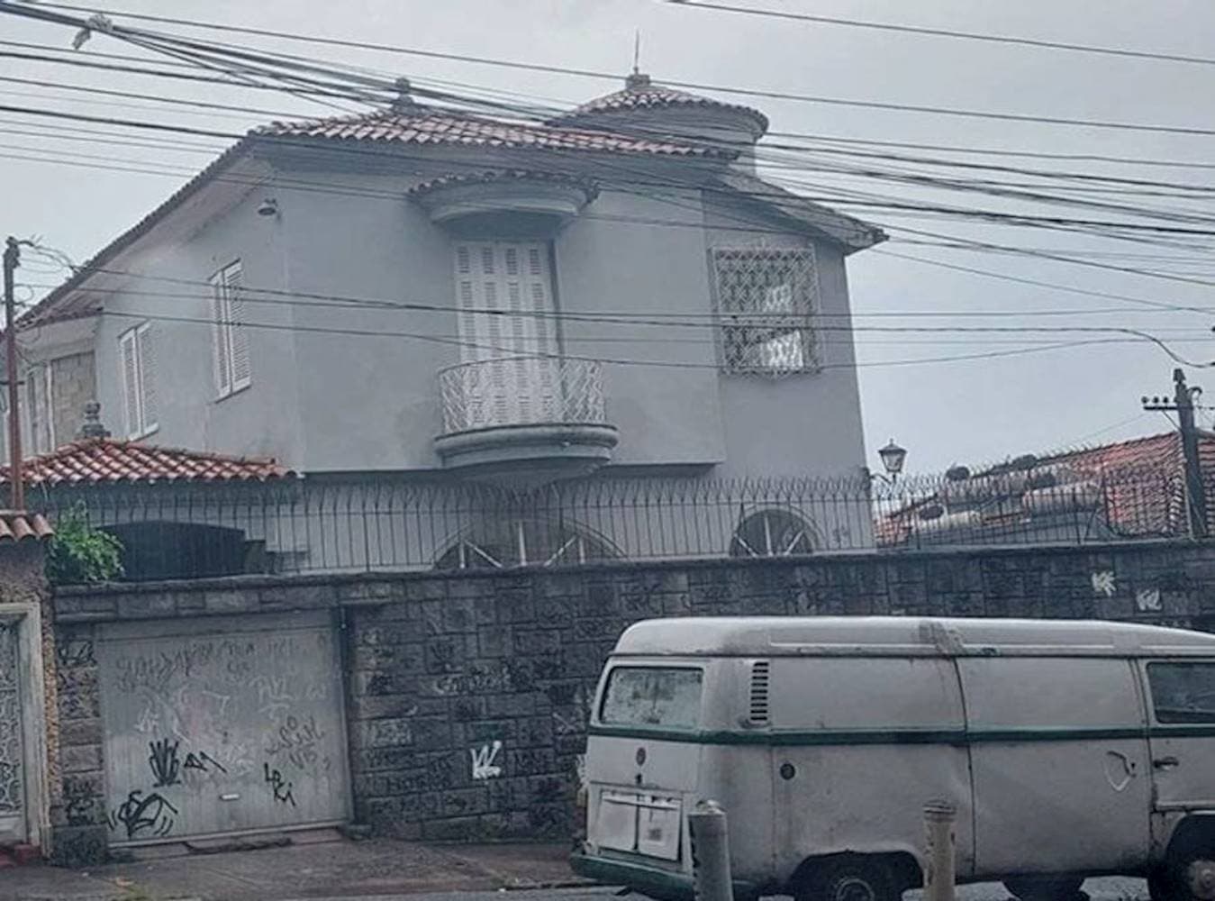Foto 1 de 36: Casa em leilão em Rio De Janeiro - RJ, bairro Vila Isabel — Casa na Vila Isabel - Rio De Janeiro/RJ