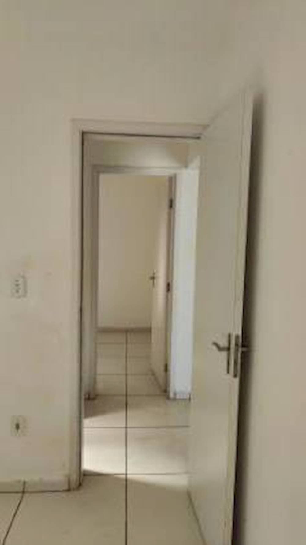 Foto 35 de 57: Apartamento em leilão em Três Lagoas - MS, bairro Alto da Boa Vista — Apartamento no Condomínio Villas de Córdoba em Alto da Boa Vista - Três Lagoas/MS