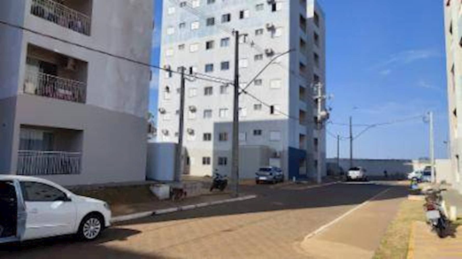 Foto 50 de 57: Apartamento em leilão em Três Lagoas - MS, bairro Alto da Boa Vista — Apartamento no Condomínio Villas de Córdoba em Alto da Boa Vista - Três Lagoas/MS