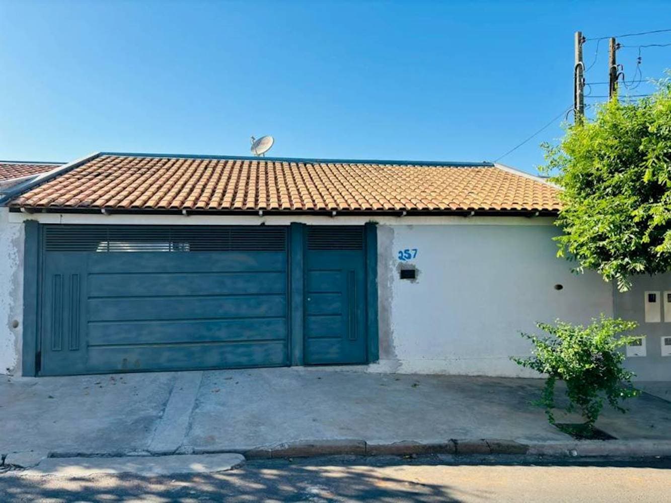 Foto 1 de 17: Casa em leilão em Marília - SP, bairro Jardim Nacional — Casa no Jardim Nacional - Marília/SP