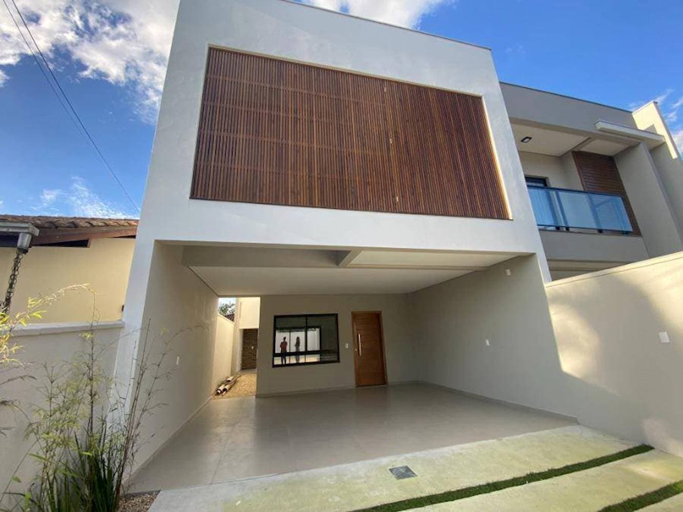 Foto 2 de 12: Casa em leilão em Joinville - SC, bairro Gloria — Casa de condomínio em Gloria - Joinville/SC