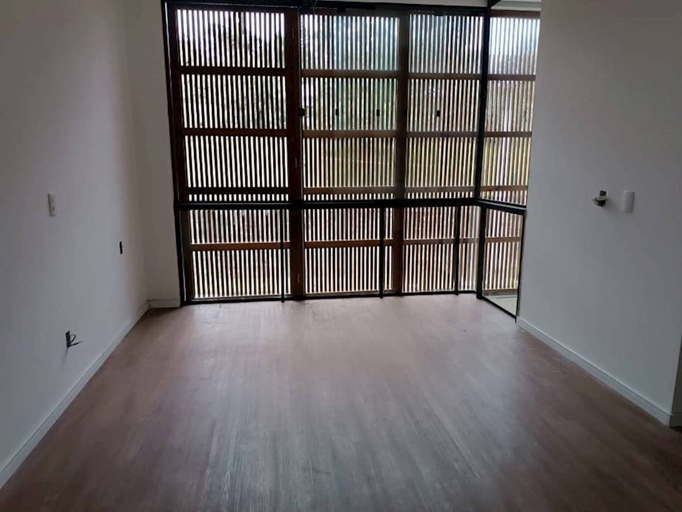 Foto 8 de 12: Casa em leilão em Joinville - SC, bairro Gloria — Casa de condomínio em Gloria - Joinville/SC